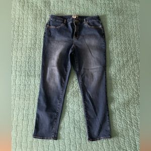 Chicos ankle length jeans size 10 (Chicos 1.5)
